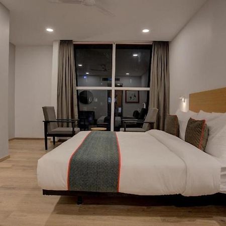 Hotel Eureka Grand Guwahati Exterior foto
